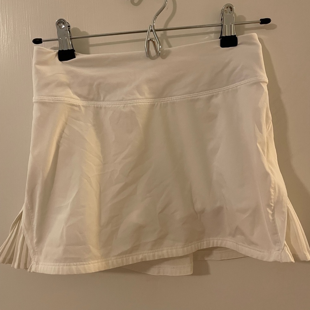 White Lululemon skirt size 4